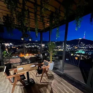 Hotel Livin, Tbilissi